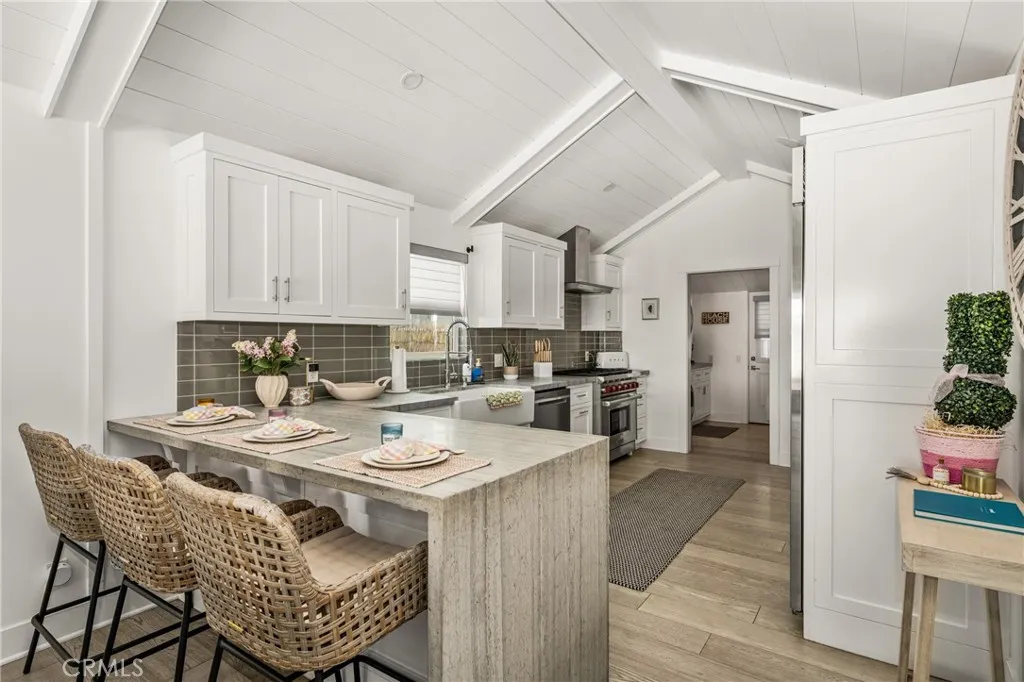 306 Alvarado, Newport Beach, California 92661 home-pic-23