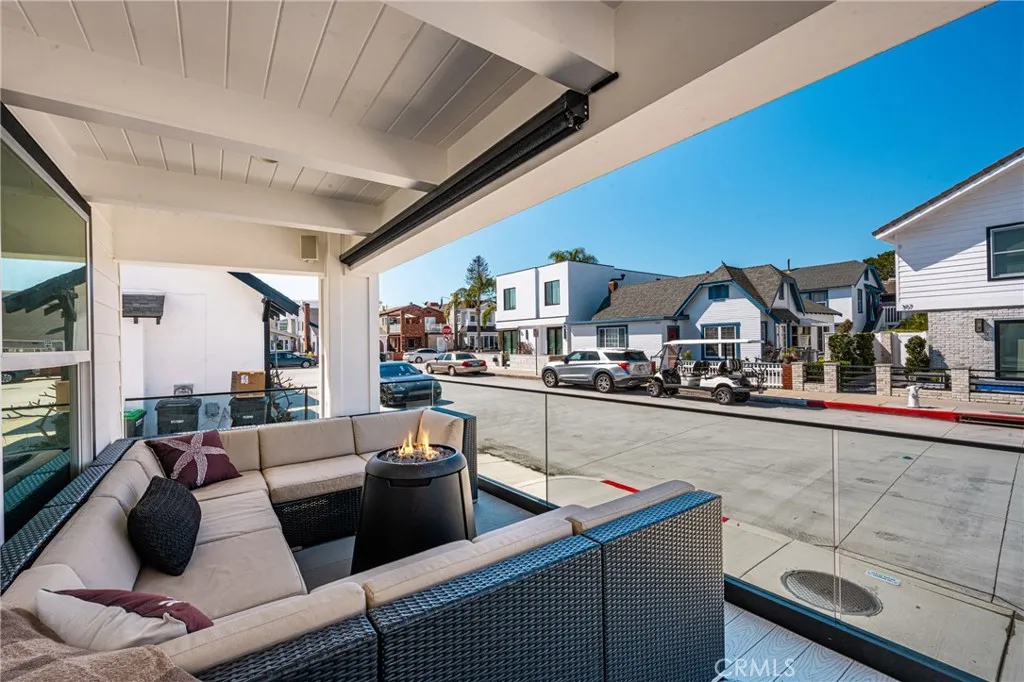 306 Alvarado, Newport Beach, California 92661 home-pic-7