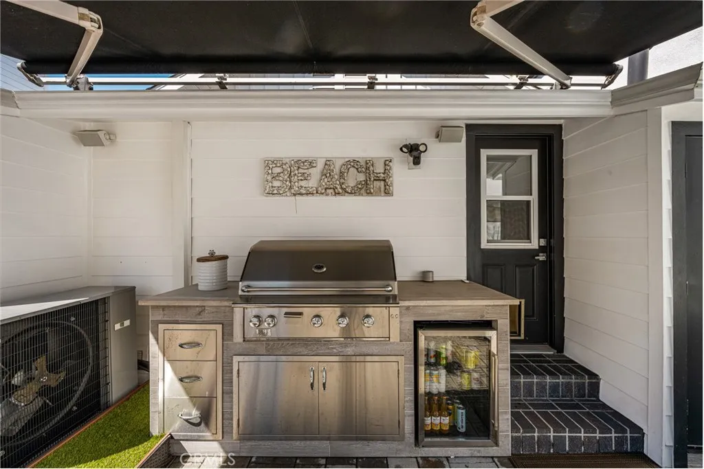 306 Alvarado, Newport Beach, California 92661 home-pic-9