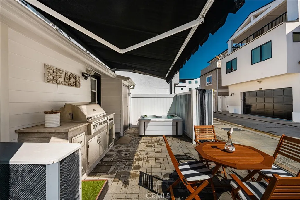 306 Alvarado, Newport Beach, California 92661 home-pic-13
