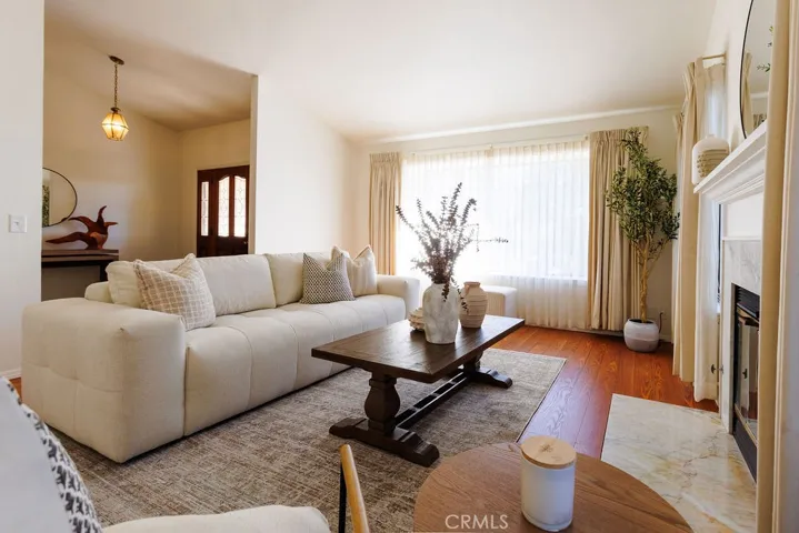 855 Mirada Drive, San Luis Obispo, California 93405