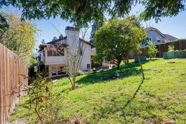 855 Mirada Drive, San Luis Obispo, California 93405