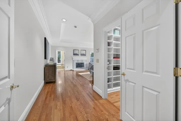 20026 Heritage Oak, Saratoga, California 95070