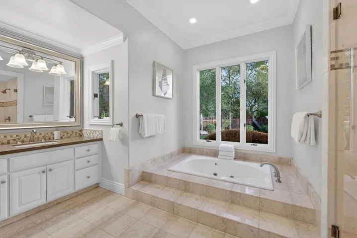 20026 Heritage Oak, Saratoga, California 95070