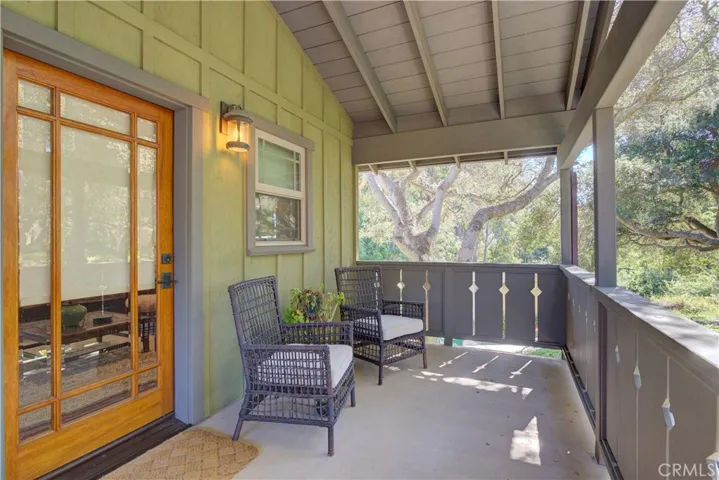 Front deck of guest studio
