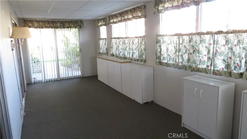 Sun Room, Hobby Room










room - Hobby Room