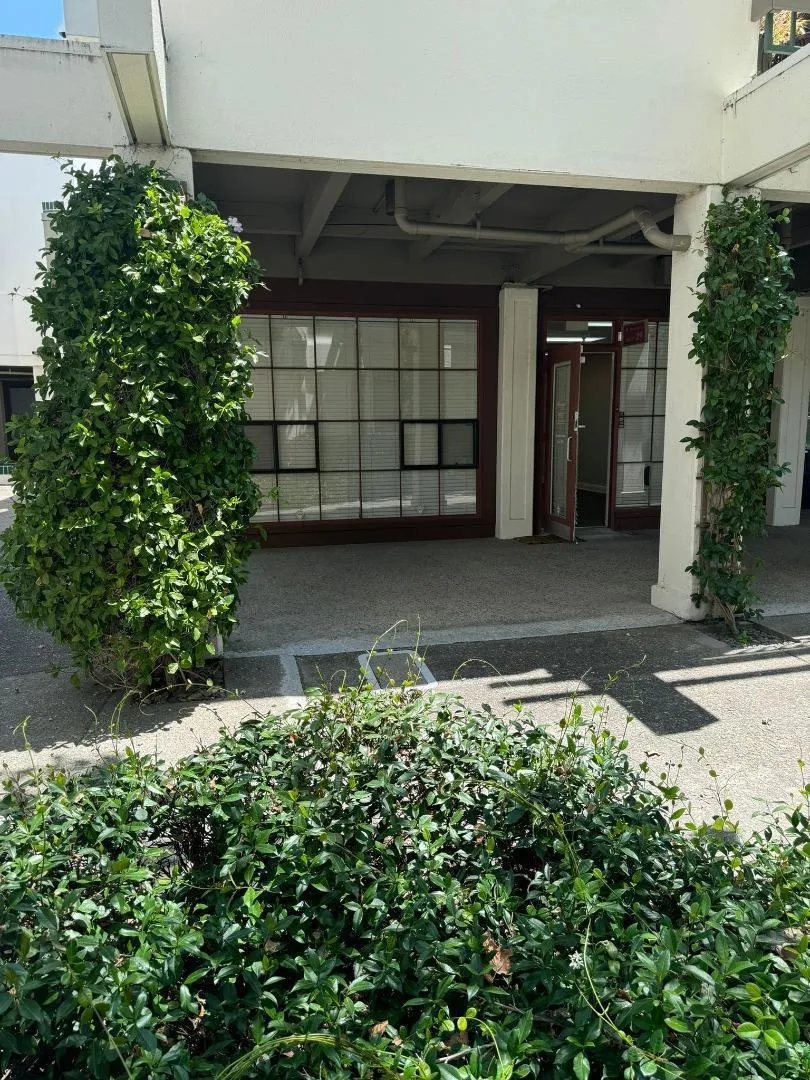 101 Gregory Ln #29