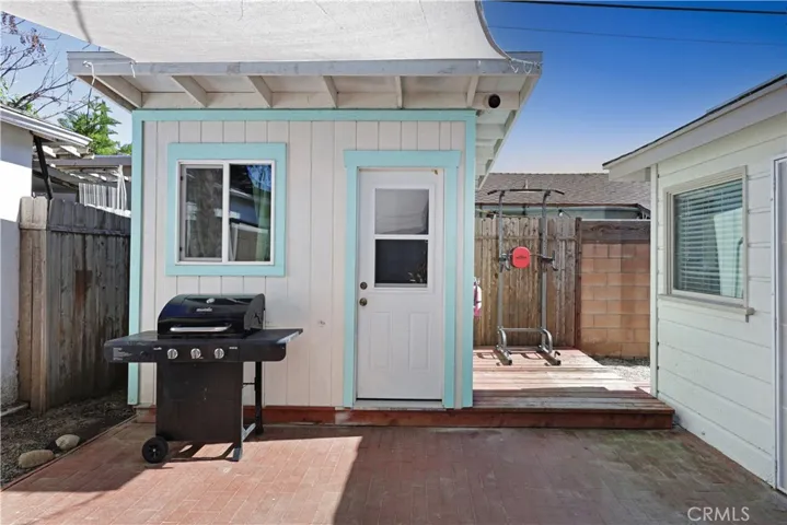 Shed