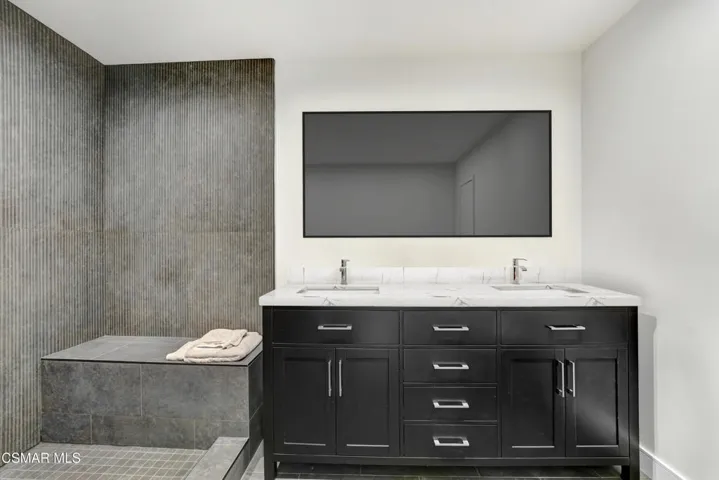 licia bath 1 removal 3