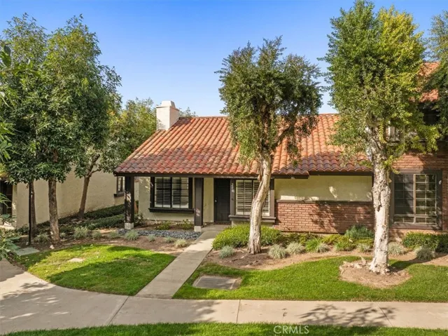 206 San Luis Rey, San Dimas, California 91773