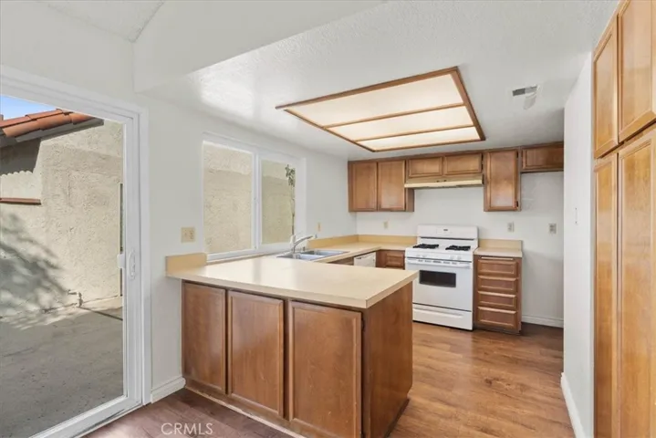 206 San Luis Rey, San Dimas, California 91773