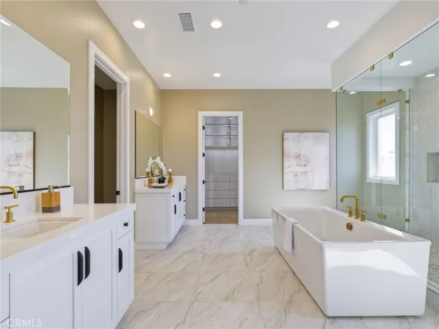 Primary Bathroom: Silverado Modern Farmhouse - Ridge Collection at Bella Vista - Homesite 88