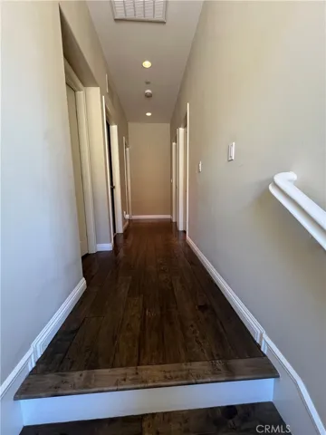41 Oakfield, Irvine, California 92620