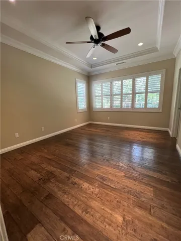 41 Oakfield, Irvine, California 92620