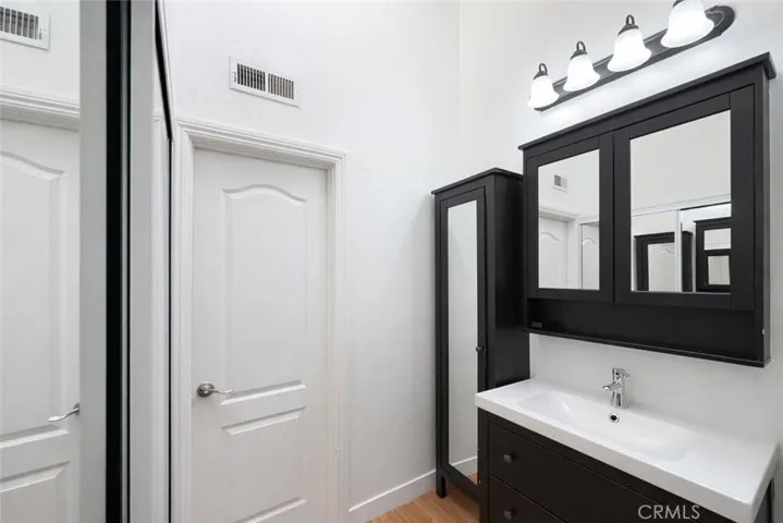 Sink in primary bedroom