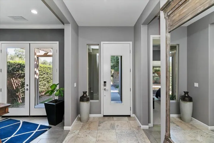 12-Entry and Interior