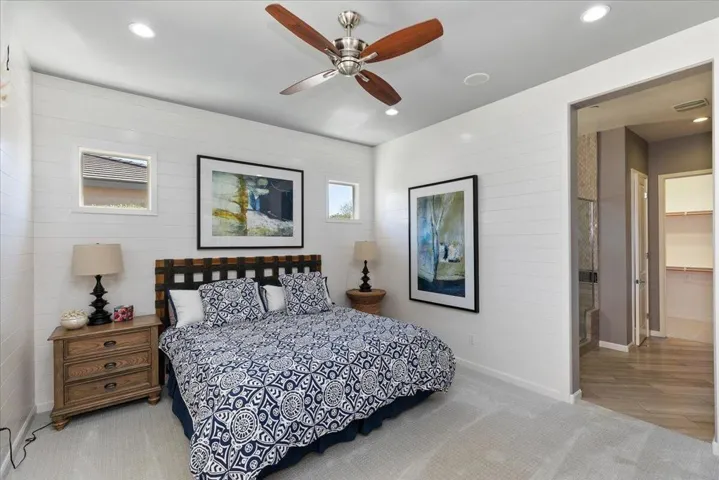 40-Bedroom