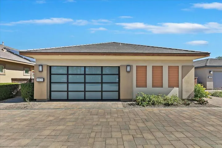 50-Garage