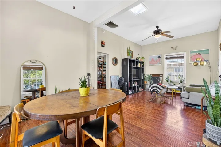 614 N Shelton, Santa Ana, California 92703