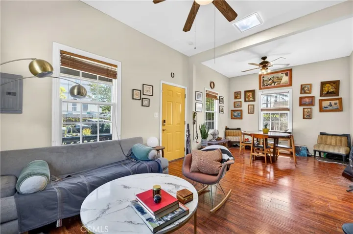 614 N Shelton, Santa Ana, California 92703