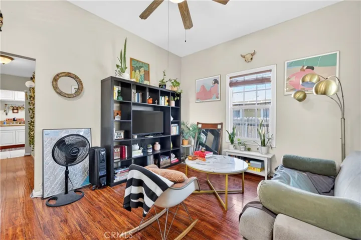 614 N Shelton, Santa Ana, California 92703