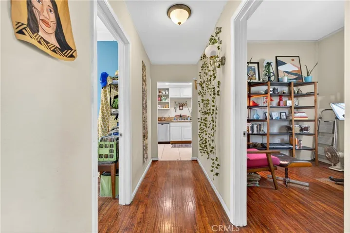 614 N Shelton, Santa Ana, California 92703