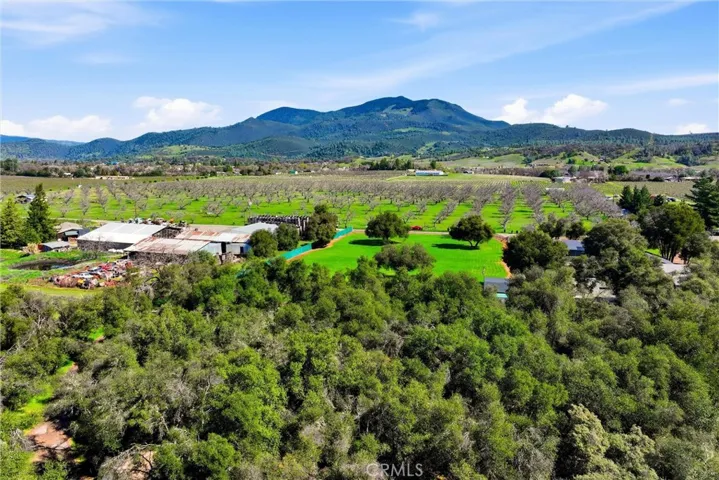 6495 Jacobson Road, Kelseyville, California 95451