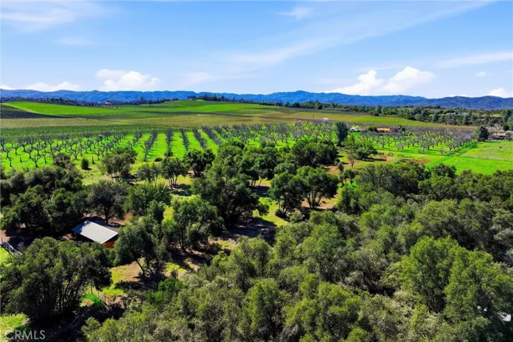 6495 Jacobson Road, Kelseyville, California 95451