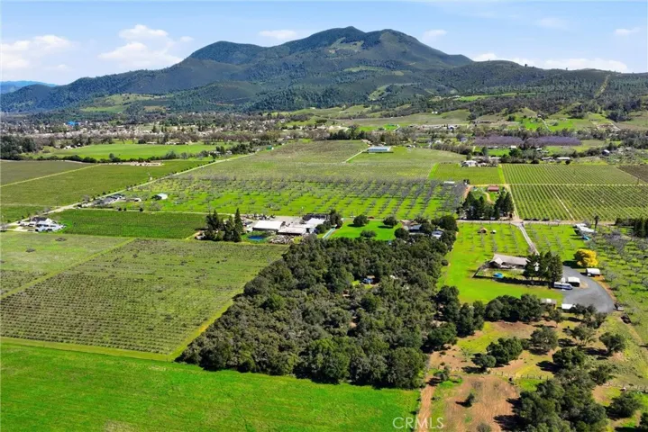 6495 Jacobson Road, Kelseyville, California 95451