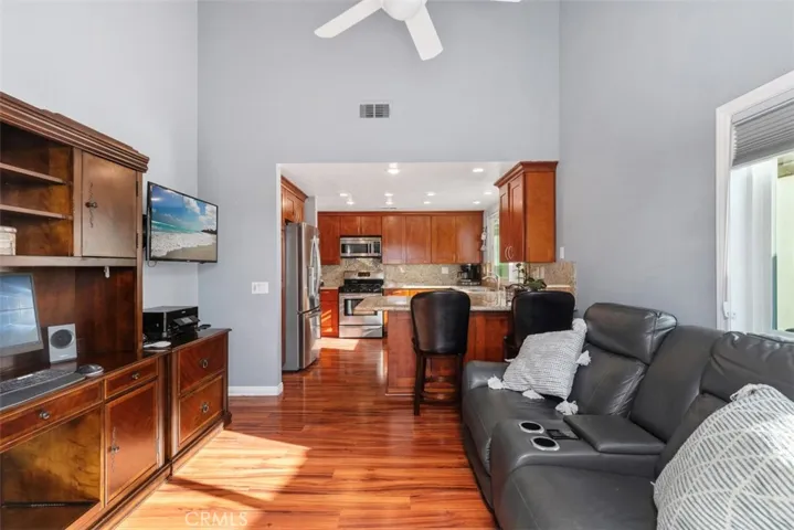 Office / Den area adjacent to Kitchen