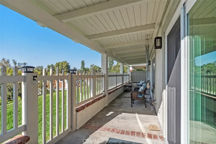 Backyard Fenced & Gated Patio