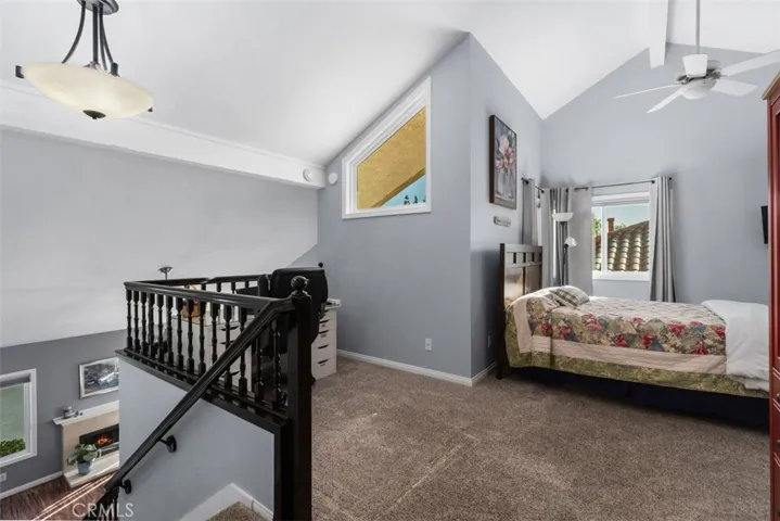 Upstairs Loft Area with Full Bath
