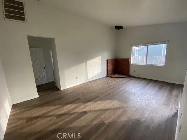 Living area with hearth for your electric fireplace