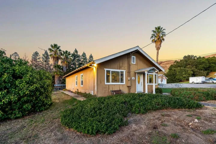 1995 Old Calaveras Road, Milpitas, California 95035