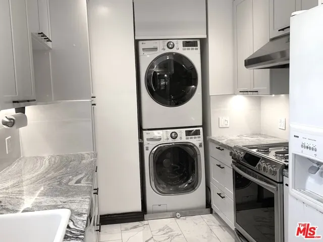 Kitchen/Laundry A