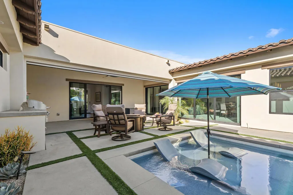 Relax on Pool Deck!