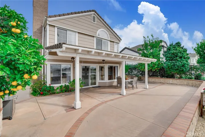 6931 Oriole Avenue, La Verne, California 91750