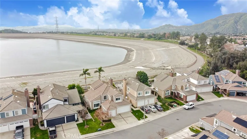 6931 Oriole Avenue, La Verne, California 91750
