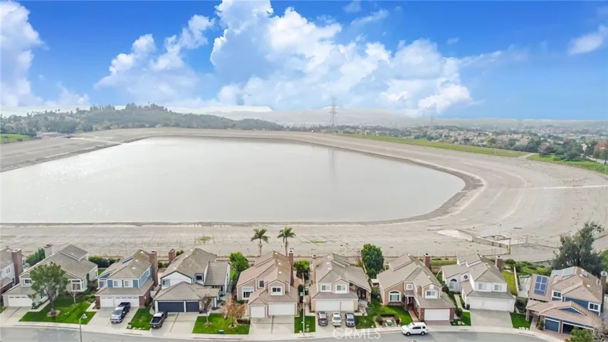 6931 Oriole Avenue, La Verne, California 91750