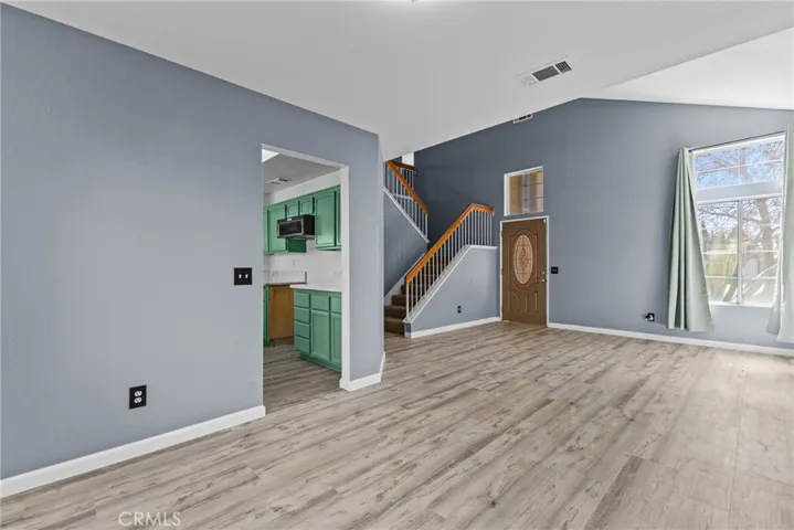 13806 Salado, Victorville, California 92392