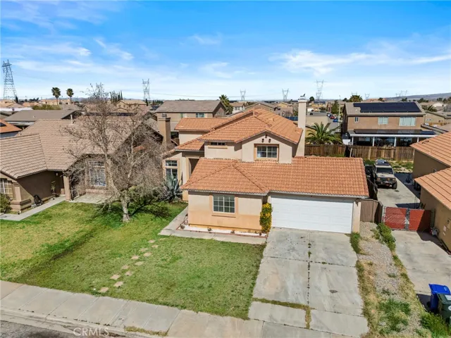 13806 Salado, Victorville, California 92392