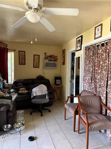12872 Van Nuys Boulevard, Pacoima, California 91331