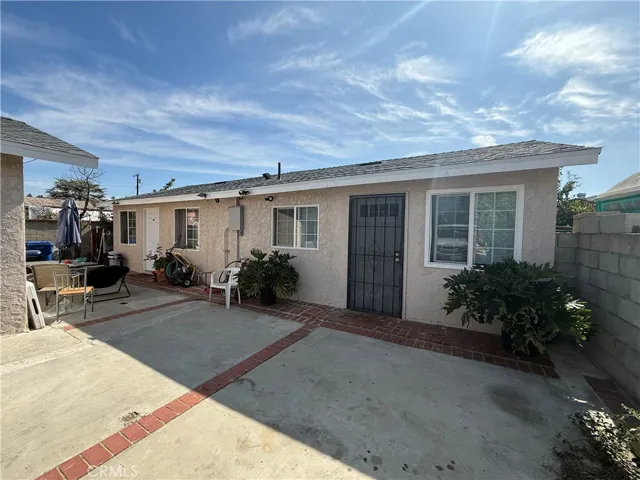 12872 Van Nuys Boulevard, Pacoima, California 91331