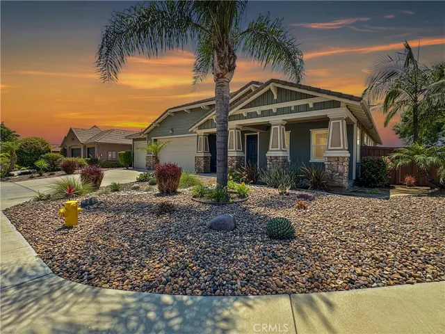2025 James Gaynor Street, Fallbrook, California 92028