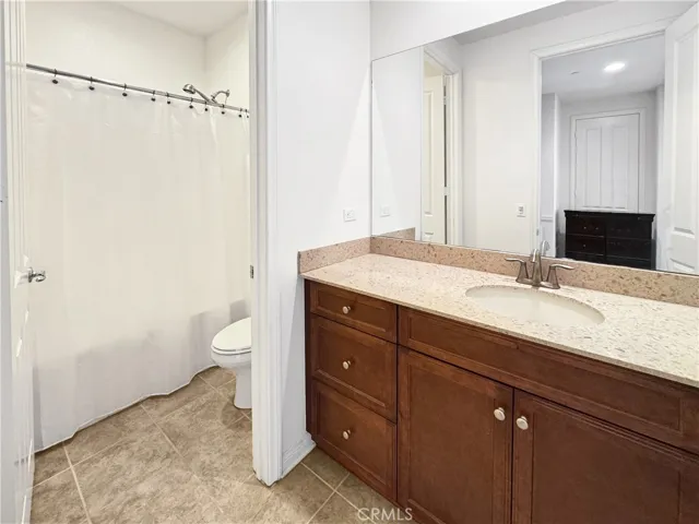 2025 James Gaynor Street, Fallbrook, California 92028