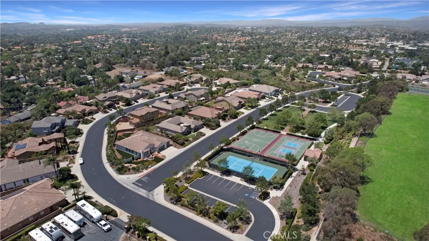 2025 James Gaynor Street, Fallbrook, California 92028
