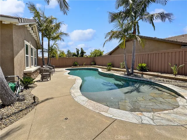 2025 James Gaynor Street, Fallbrook, California 92028