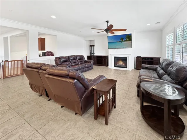 2025 James Gaynor Street, Fallbrook, California 92028