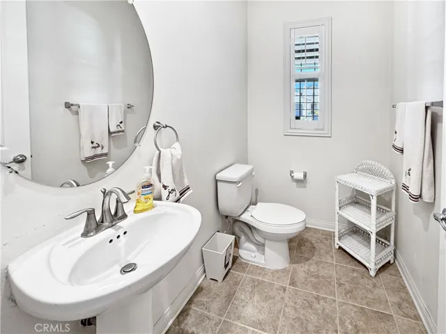 2025 James Gaynor Street, Fallbrook, California 92028