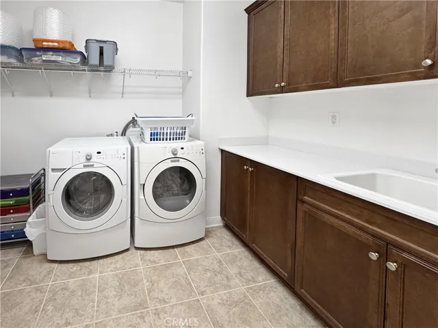 2025 James Gaynor Street, Fallbrook, California 92028